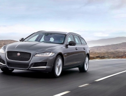 Jaguar XF второго поколения превратили в универсал