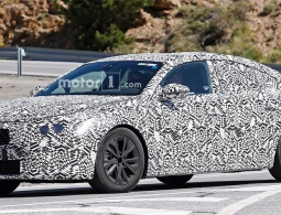 Peugeot 508 нового поколения впервые замечен на тестах