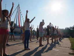 Более десяти детских лагерей закрыли из-за нарушений за первую смену