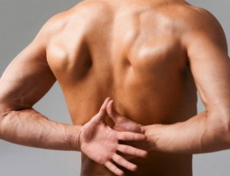 В России проведена операция по установке нейростимулятора в спинной мозг