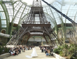Французский шик: показ Chanel Haute Couture в Париже