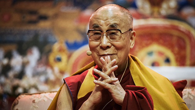 Буддисты отмечают 82-летие Далай-ламы XIV