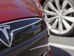 В США закрыто расследование смертельного ДТП с участием Tesla