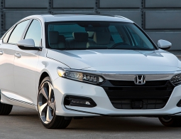 Honda представила седан Accord нового поколения