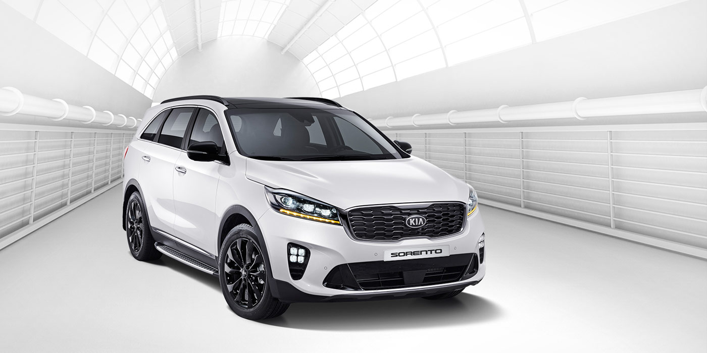 Kia представила обновленный кроссовер Sorento