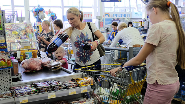 В Минздраве поддержали идею запрета на продажу алкоголя на кассах