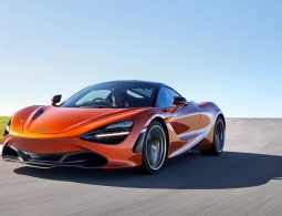 Два суперкара McLaren разогнались свыше 300 км/ч на автобане