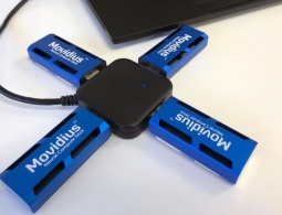 Intel представила нейронную сеть размером с флешку