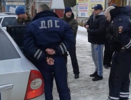 Скандал у границы: оперативники ФСБ задержали гаишников из Брянска