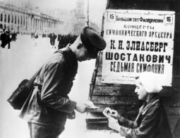 75 лет назад в блокадном Ленинграде впервые прозвучала Симфония №7 Д.Шостаковича