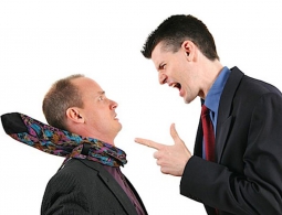 ИИ Hawkeye нажалуется на вас начальству