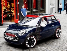 Названа дата премьеры первого электрокара Mini