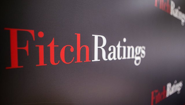 Fitch улучшило прогноз по рейтингам России со стабильного до позитивного