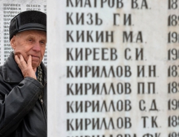 Более 50% россиян считают, что в сталинских репрессиях страдали невиновные