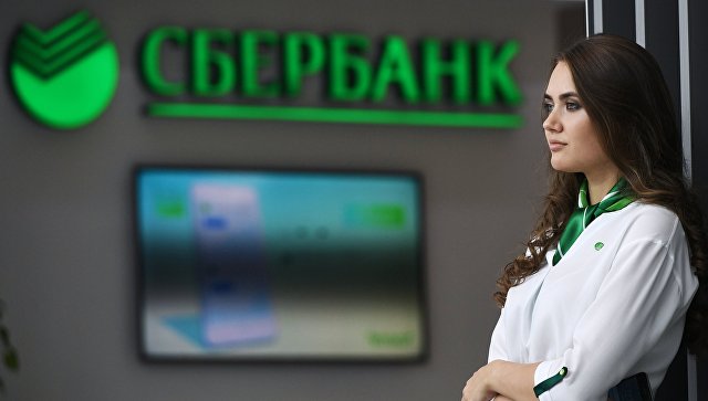 Сбербанк хочет определиться с запуском сотового оператора до конца октября