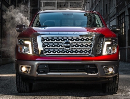 Nissan запланировал продавать в России новую модель Titan