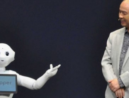 Глава SoftBank: технологическая сингулярность наступит через 30 лет