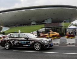 Mercedes-Benz начал испытания беспилотного S-Class
