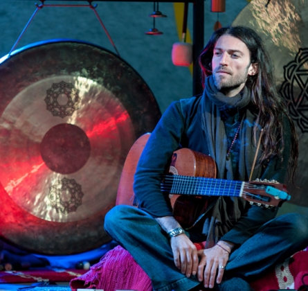 ЭСТАС ТОННЕ