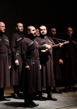 Патриарший хор Грузии Басиани