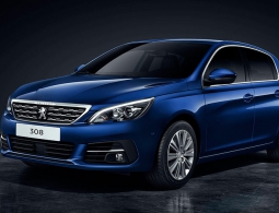 Peugeot привезла в Россию новый хэтчбек 308