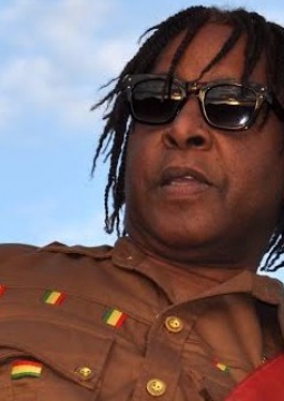 Грэг Кофи Браун