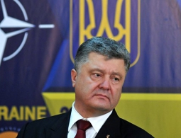 НАТО не в курсе: зачем Порошенко нужен референдум о членстве в альянсе
