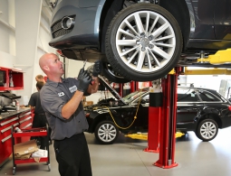 Аudi объявила о снижении цен на запчасти в России