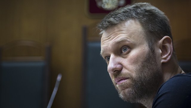 В ОП заподозрили Навального в незаконном получении личных данных министров