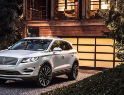 Lincoln обновил кроссовер MKC