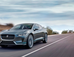 Land Rover выпустит электрический кроссовер на базе Jaguar I-Pace