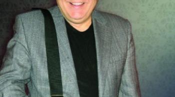 Геннадий Жаров