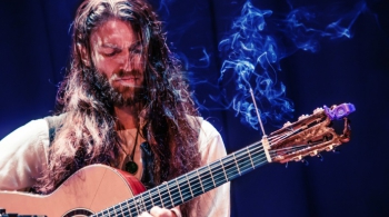 ЭСТАС ТОННЕ