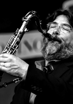 Эмануэль Чизи