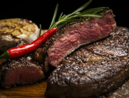 Производство искусственного мяса увеличивается в 3 раза