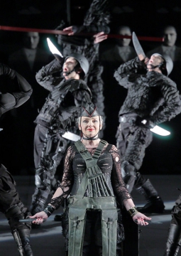 Мамаша Кураж и ее дети