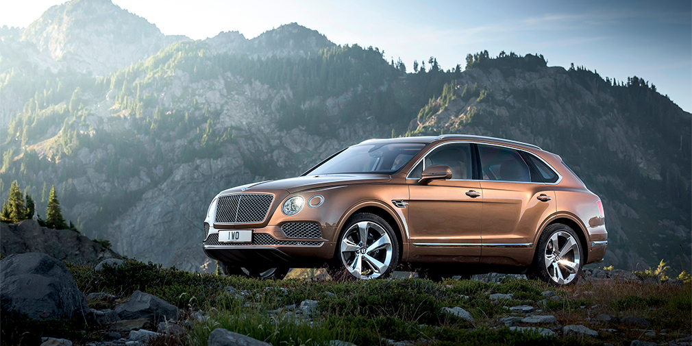 Bentley привезет в Россию семиместную Bentayga