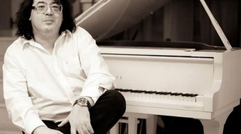 Игорь Корнелюк