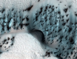 #фото | NASA опубликовало удивительные фотографии зимнего Марса