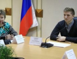 В Брянской мэрии сошлись молодость и мудрость