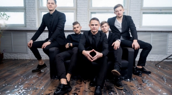 SUNNY DAYS | Country bar