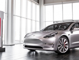 Tesla начнет производство электрокара Model 3 в феврале