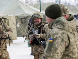 Украинские силовики заявили о пропаже группы военных в Луганской области