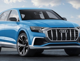 Большой кроссовер Audi Q8 получит спортивную версию