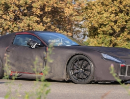 Ferrari представит свой самый мощный спорткар в марте