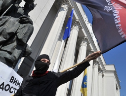 Кто на Украине хозяин? Запад понял… и испугался
