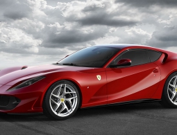 Ferrari представил свой самый мощный спорткар