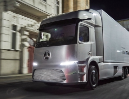 Mercedes начнет выпуск электрического грузовика до конца года
