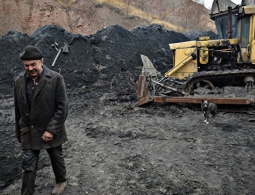 Порошенко подписал указ о диверсификации источников поставки угля