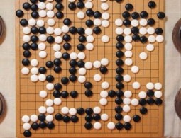 Алгоритм Google обыграл 60 игроков в го без единого поражения